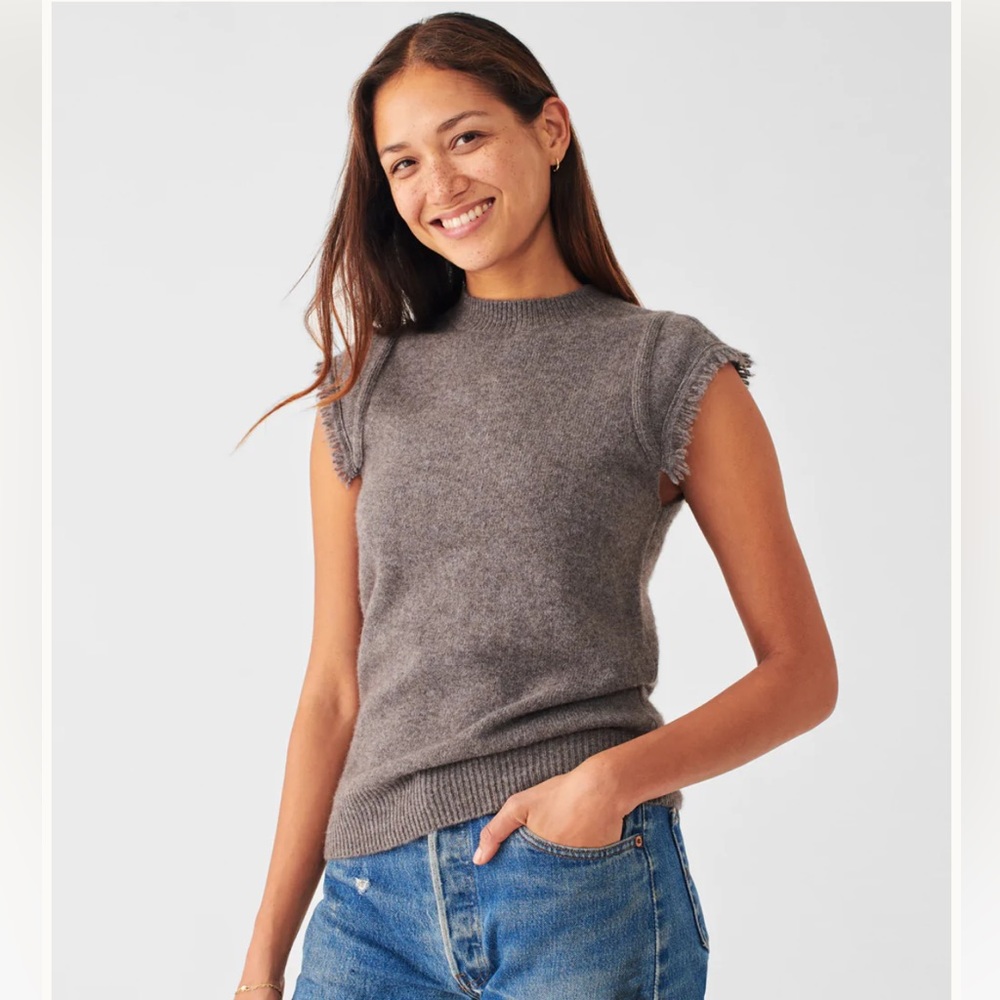 Faherty Colette Sweater Tee (GREY)